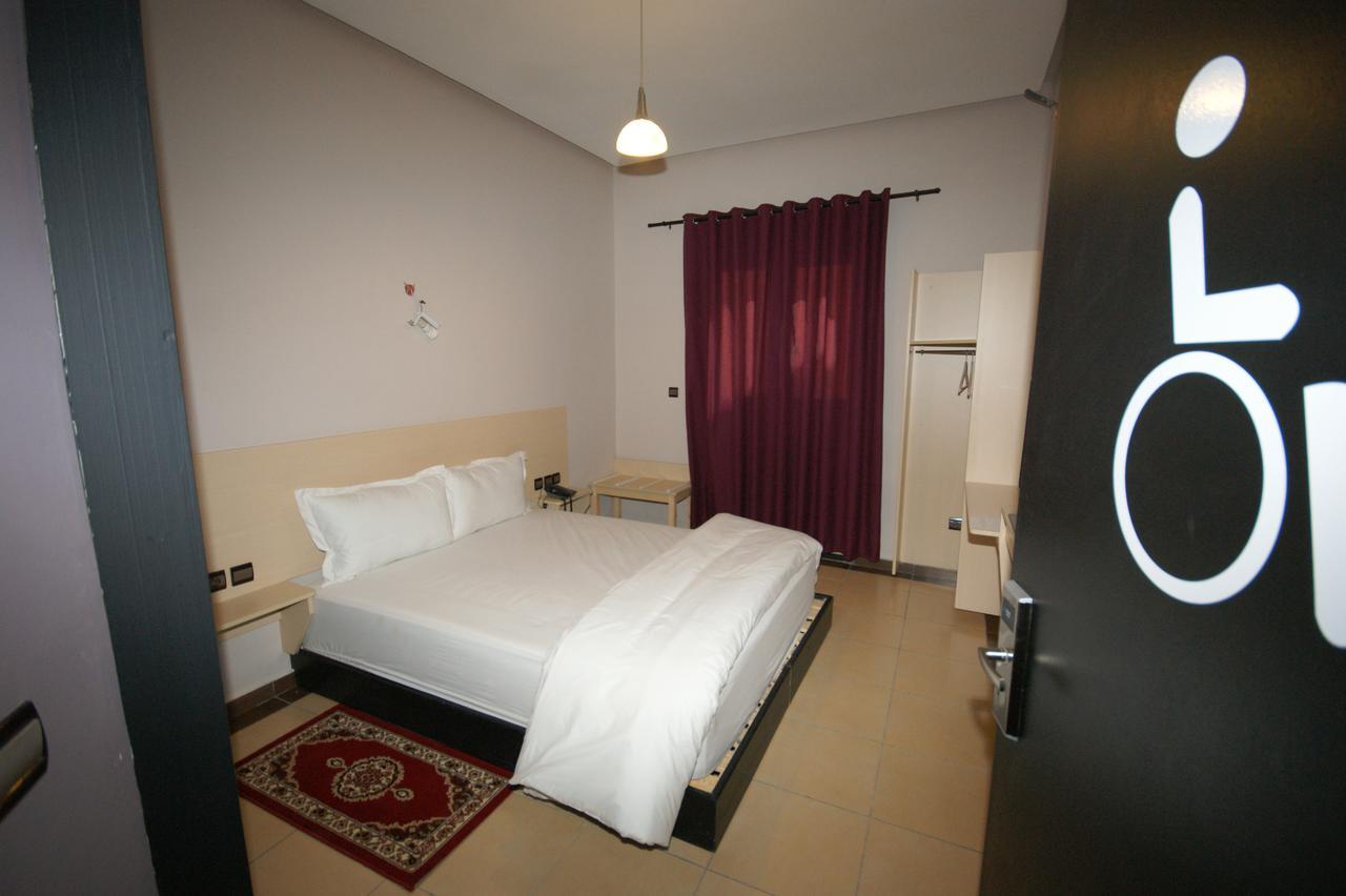 Hotel Inou Аурир Экстерьер фото