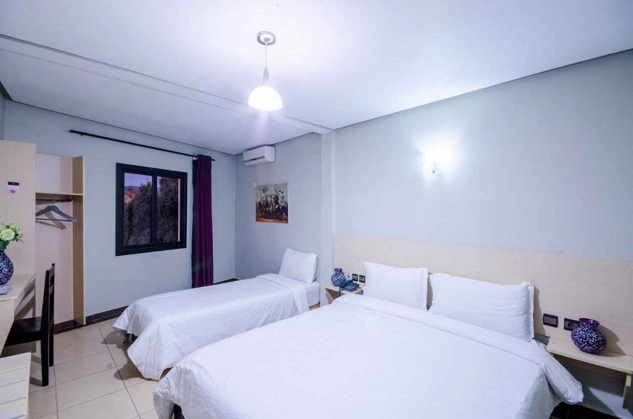 Hotel Inou Аурир Экстерьер фото