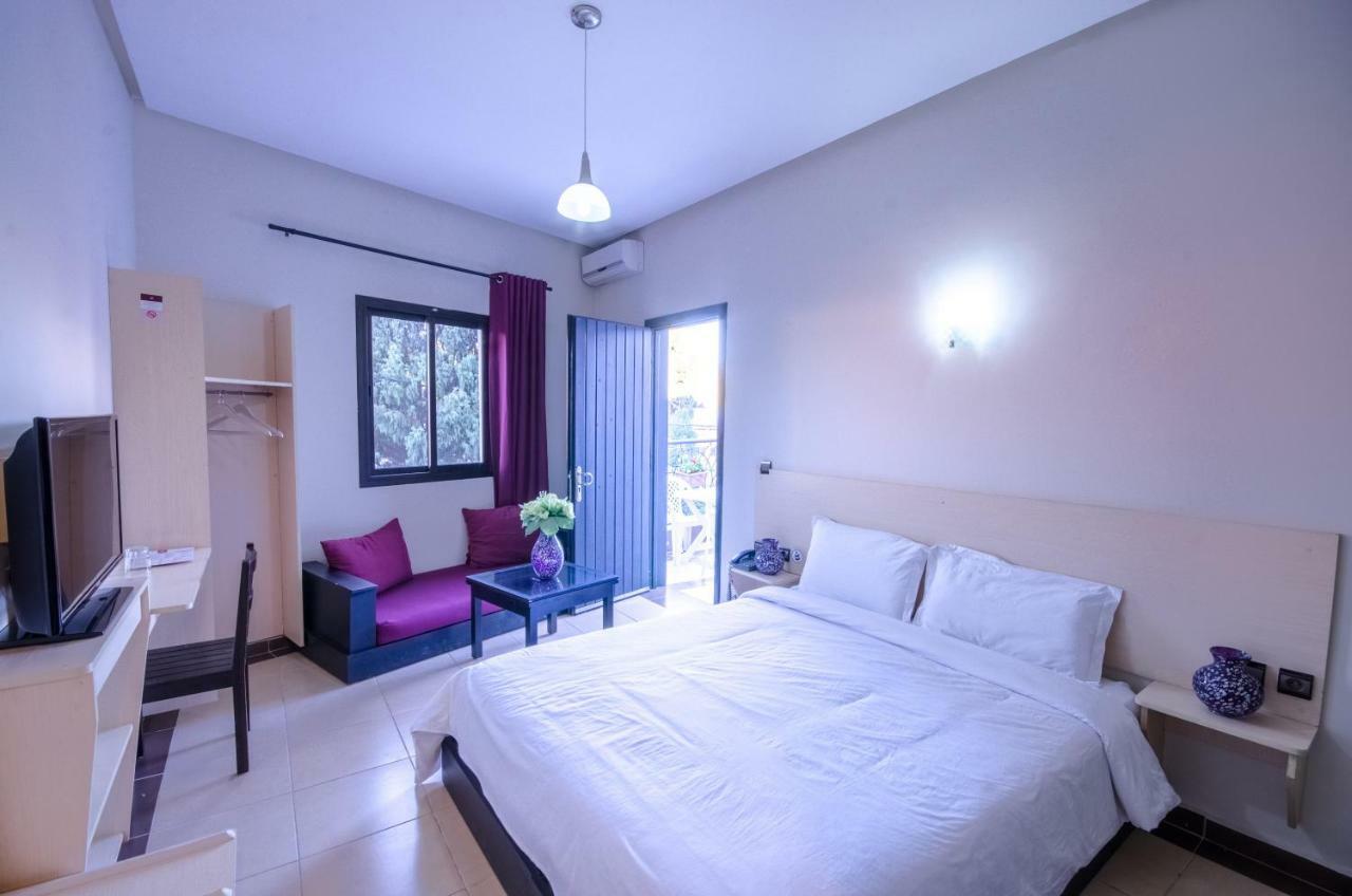 Hotel Inou Аурир Экстерьер фото